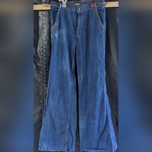 Unique The GAP Brand Vintage Bell Bottoms!!
